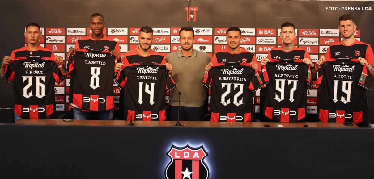 Local Typography 2024-2025 Liga Deportiva Alajuelense